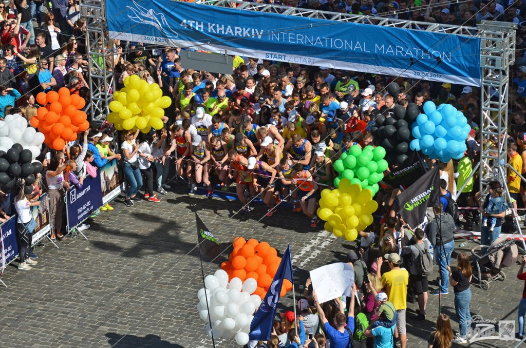 30 квітня 2017 р. у Харкові відбувся IV Міжнародний марафон, в якому взяли участь студенти Національного фармацевтичного університету
