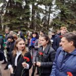 28 жовтня 2019 р. співробітники та студенти НФаУ взяли участь в урочистій церемонії покладання квітів до Меморіалу Слави