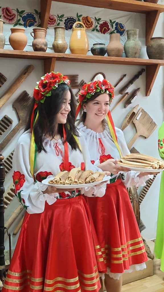 02 жовтня 2023 р. у НФаУ відновила роботу етнографічної експозиції Українська світлиця НФаУ
