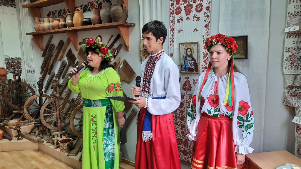 02 жовтня 2023 р. у НФаУ відновила роботу етнографічної експозиції Українська світлиця НФаУ