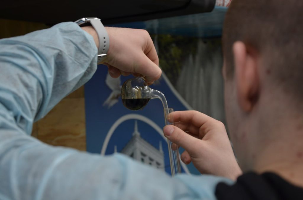 24 березня Метрошкола Харківщини та Національний фармацевтичний університет гостинно відчинили двері учням Харківських шкіл у чарівний світ фармації