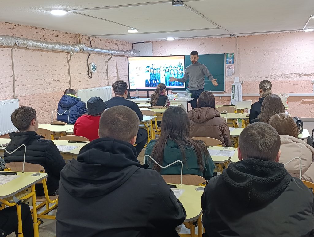 11 квітня 2025 р. представники нашого Університету відвідали декілька шкіл Берестинського району Харківської області